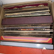 30X VINYL RECORD ALBUMS - 12"