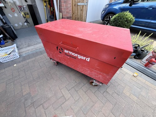 Armorgard flammable chemical - flammable,