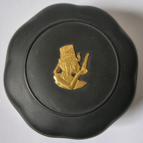Wedgwood black gold lidded - &,