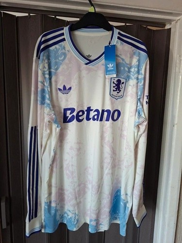Aston villa 2025 third - aston,