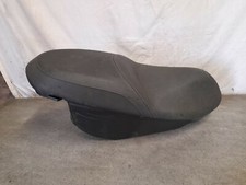 Yamaha Majesty S 125 - Seat