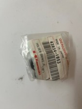 NEW GENUINE KAWASAKI ZRX GTR ZZR ER6 KLE FRONT BRAKE CYLINDER HOLDER 43034-1053