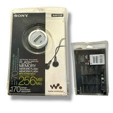 Sony Network Walkman NW-E107