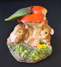 Merrie Mice & Apple Core 2002