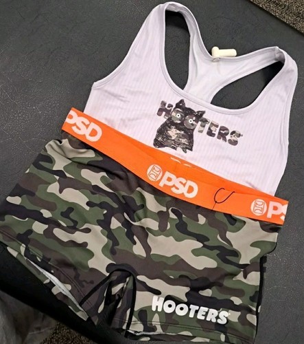 Hooters large girls - girls, authentic
