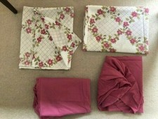 Vintage 1960s Christy Easycare