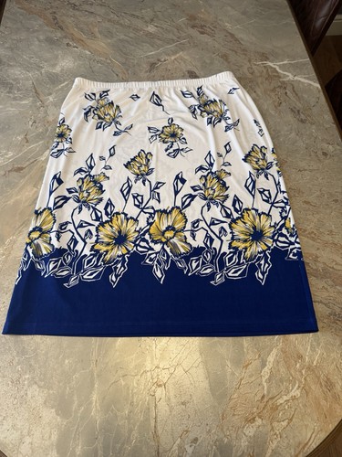 Floral summer skirt white - floral,