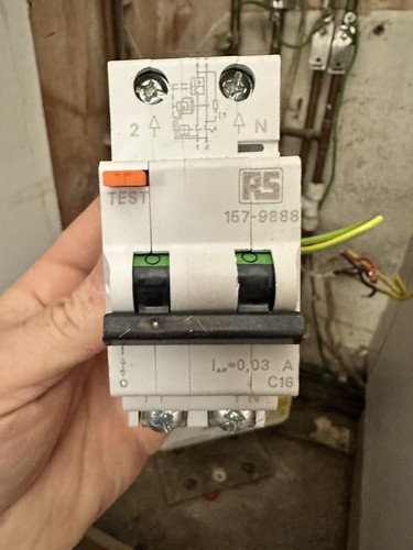 Rare amp type - 16,