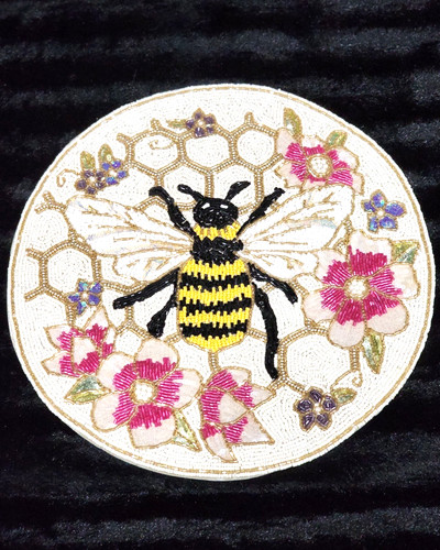 Beaded bumble bee pastel - bumble,