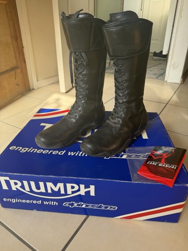 Triumph ladies boots in - triumph, as