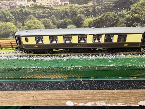 Hornby pullman coach - coach, with