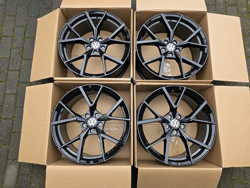 Golf alloy wheels black - 19",