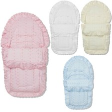 Broderie anglaise car - car, seat