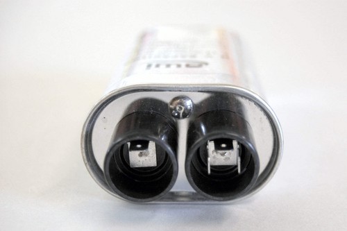 Capacitor suitable for