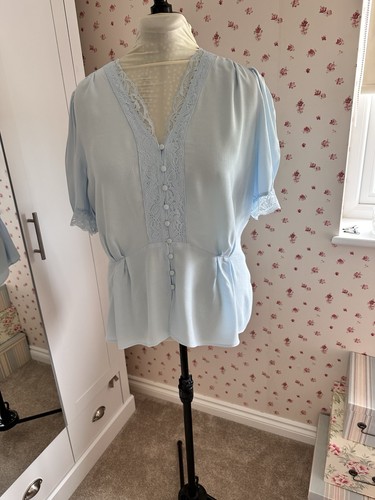 Pretty little ice - m&s, blue