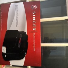 Singer Sewing Machine Black