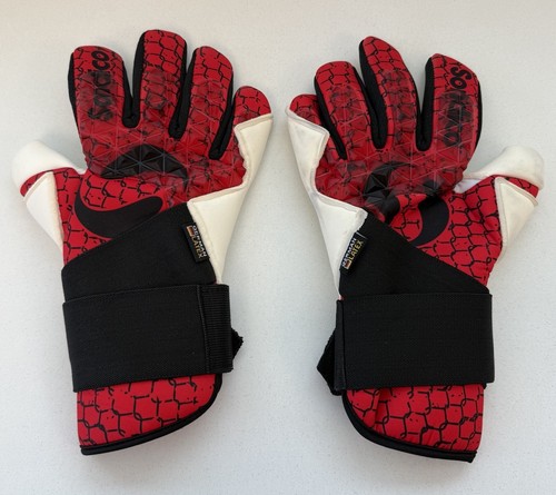 Sondico goalkeeper - gk,