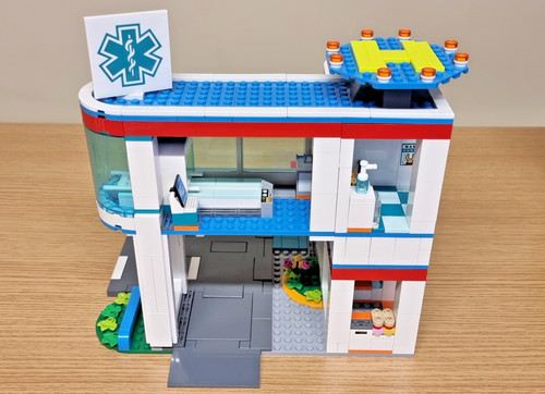 Lego 60330 hospital - ,
