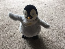 Happy Feet Penguin Mumble Tap Dancing Singing Interactive Toy Working 26cm high
