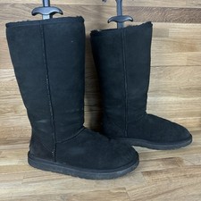 UGG Australia Classic Tall