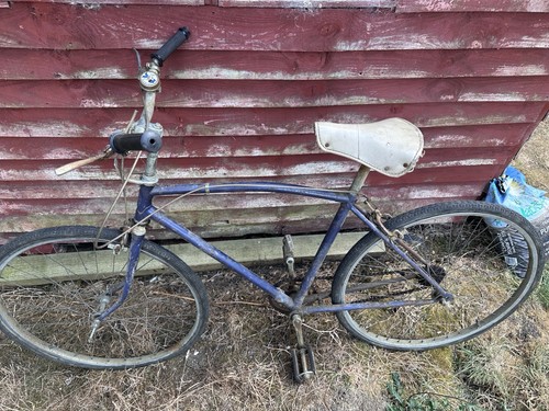 Vintage triumph gents - vintage, gents’