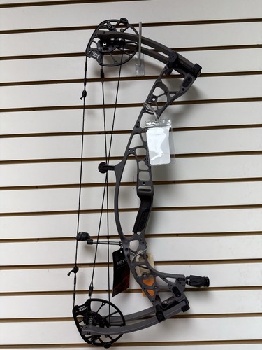 New hoyt right - ax-2,