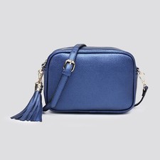 Chic Tassel Plain Small Cross