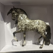 NIB Breyer Traditional Model