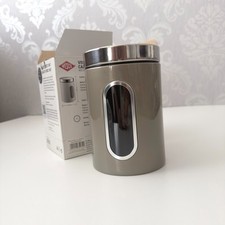 Wesco Canister Storage