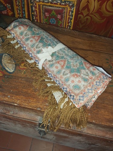 Hand woven indian - indian, 100%