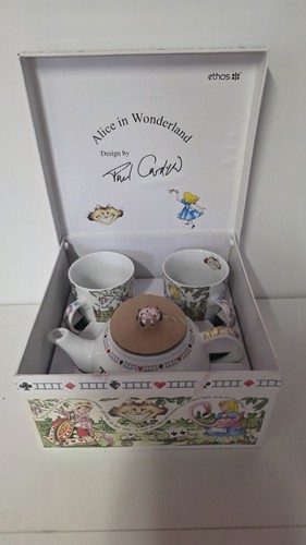 Boxed disney alice - boxed,