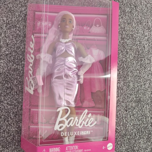 Barbie deluxe fashion doll