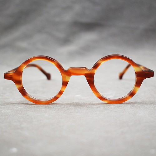 Retro vintage round - vintage, reading