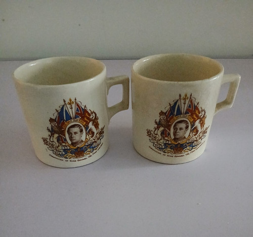 Cream ceramic mug set - cream,