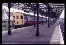 PHOTO  DMU 6229 AT ADDISCOMBE RAILWAY STATION