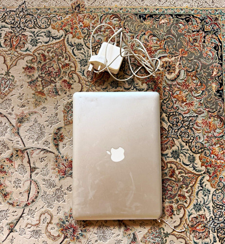 Fully working apple - fully, macbook