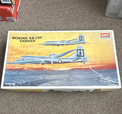 Academy boeing 29p tanker - academy,