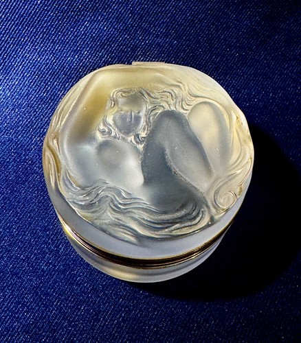 Lalique france frosted crystal - frosted,