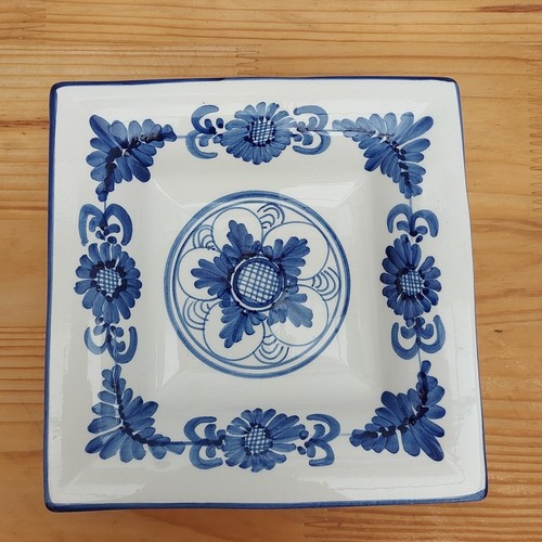 Gorgeous spanish square - spanish,