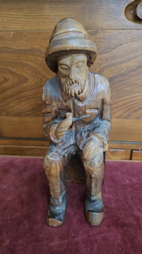 Vintage hand carved peasant - vintage,
