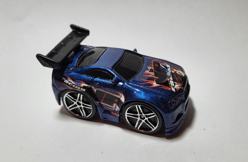 Hot wheels nissan skyline - 1/64,