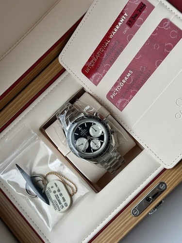 Omega speedmaster racing panda - omega,