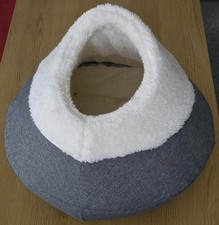 Rosewood Cosy Cat Cave Hideaway, Cat Bed, Grey, Small