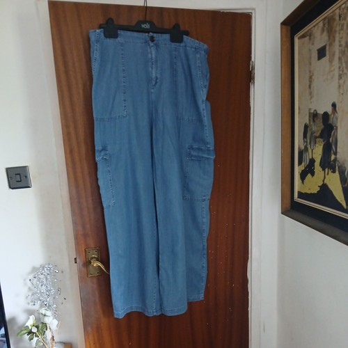 Great pair ladies wide leg - great,