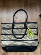 River Island Beach Bag (Large) - Pre-Owned, Good Condition, Black  Gold Styling