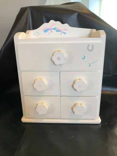 White wooden jewellery - white, box