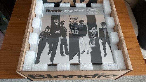 Blondie against the odds super - blondie,