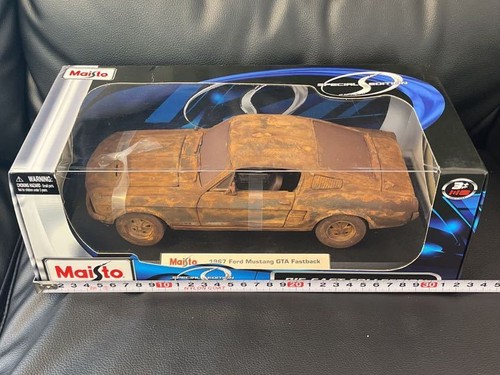 Scrapped car rust paint - scrapped,
