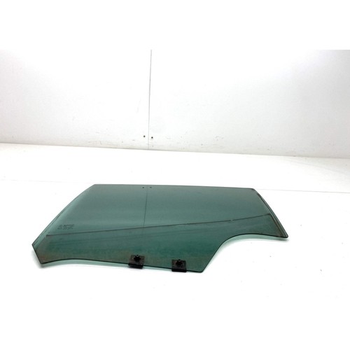 Renault clio window glass rear - renault,