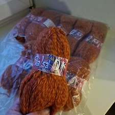 8 x 50g Balls Orange Glow 50%